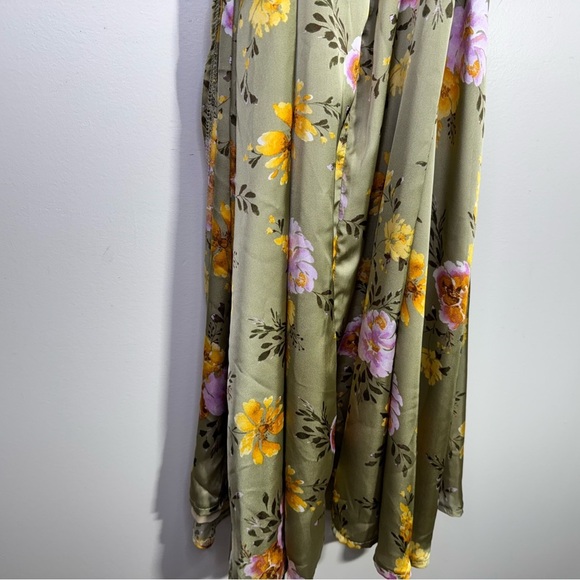 Addition Elle Floral Flutter-Sleeve Wrap Dress Size 3x - Picture 10 of 15